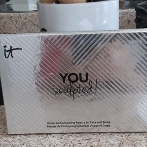 IT contouring palette